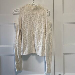 ❗️3/25$❗️ cream cold shoulder sweater